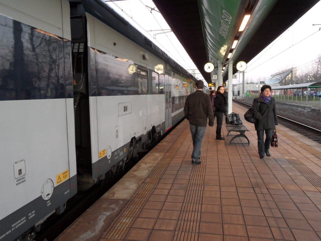 Sciopero generale: dai treni al Municipio chi si ferma a Saronno