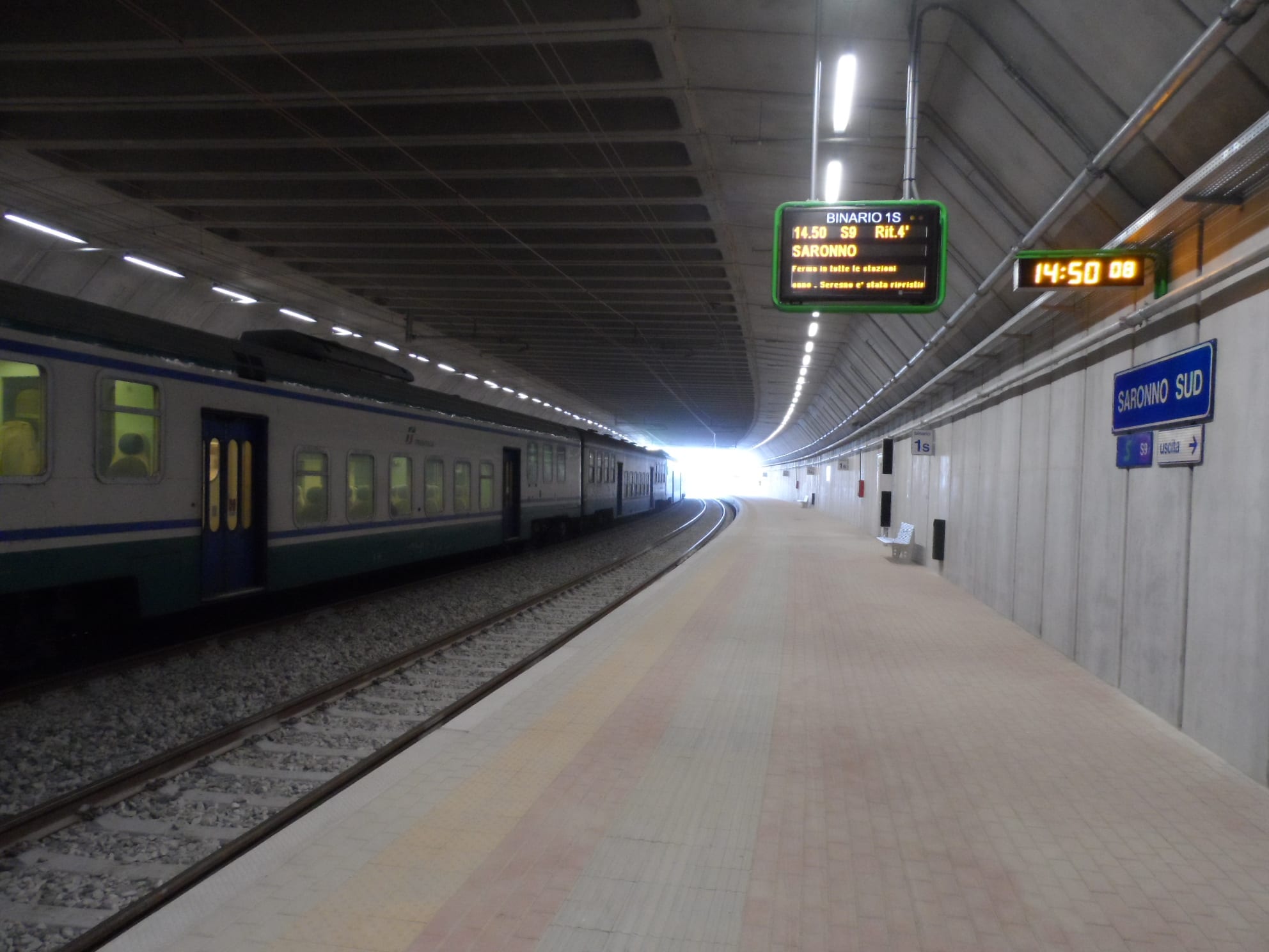 Saronno – Seregno treni ripartiti alle 13,30. Stop provocato da un guasto dovuto al gelo