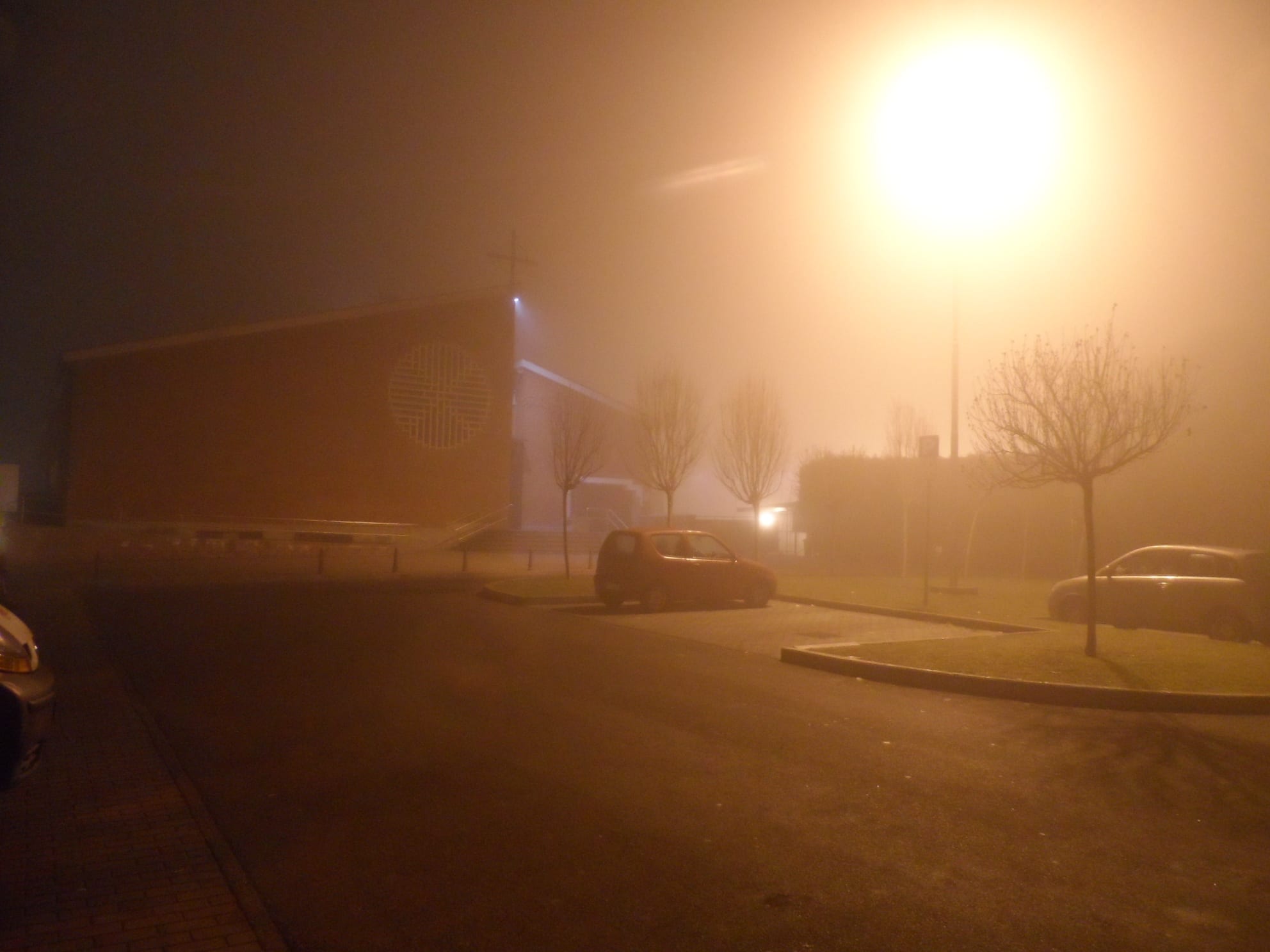 Saronno avvolta nella nebbia