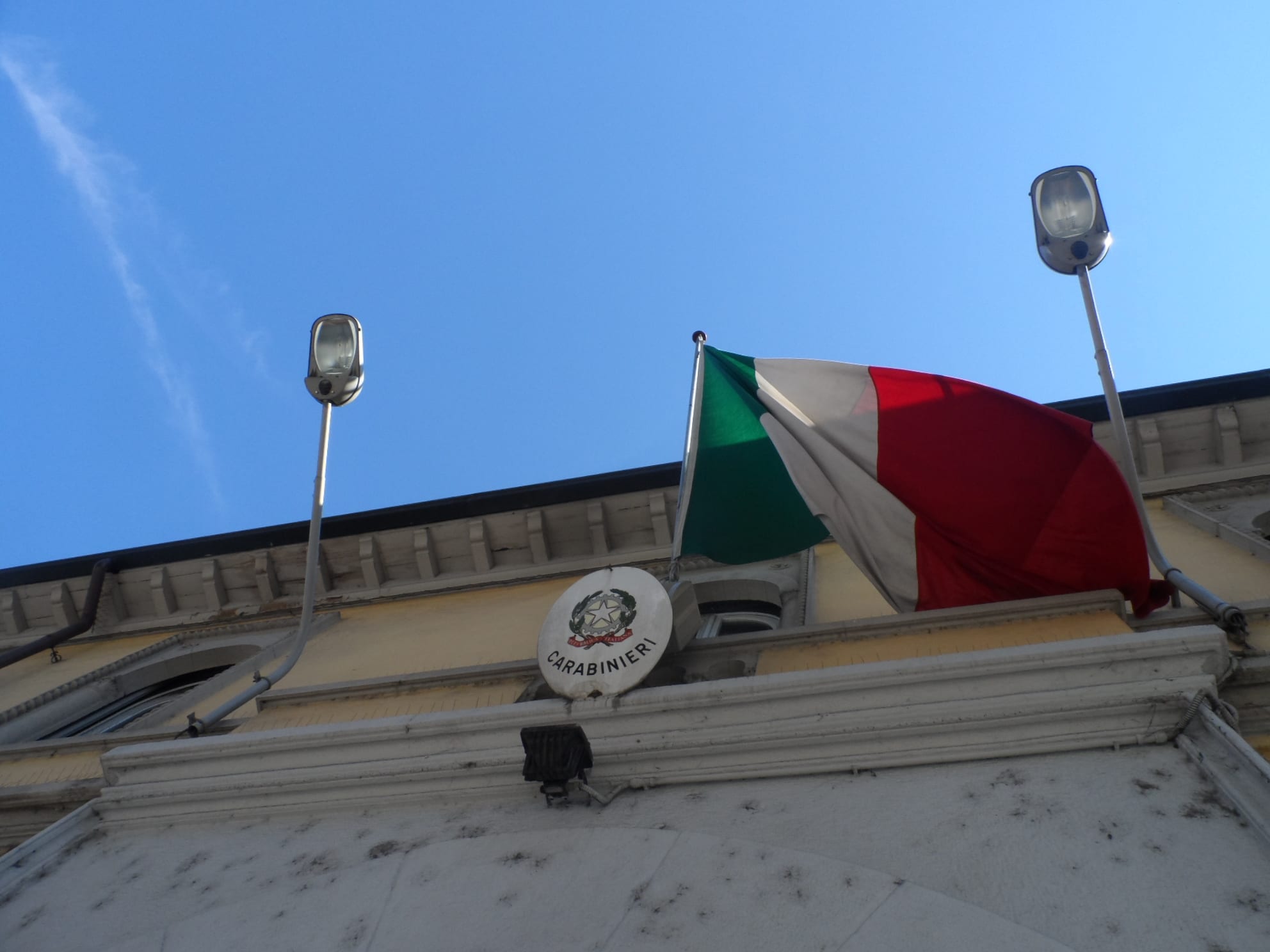 Bandiera tricolore per papa Francesco I