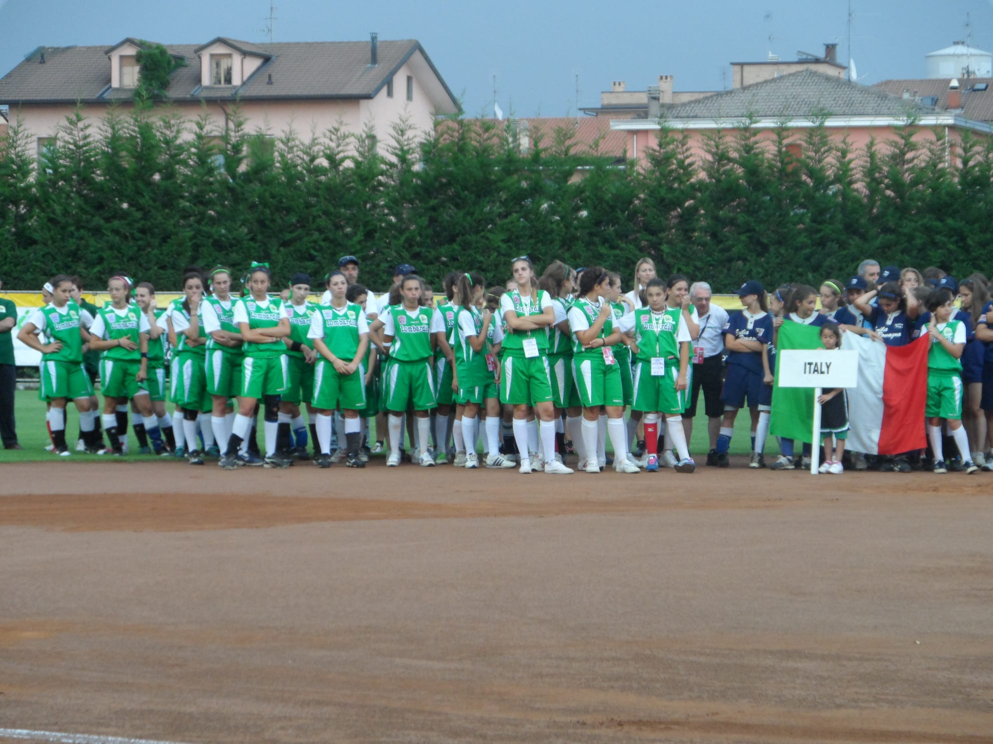 Softball: la Lombardia “caronnese” vince la Junior league e vola negli Usa