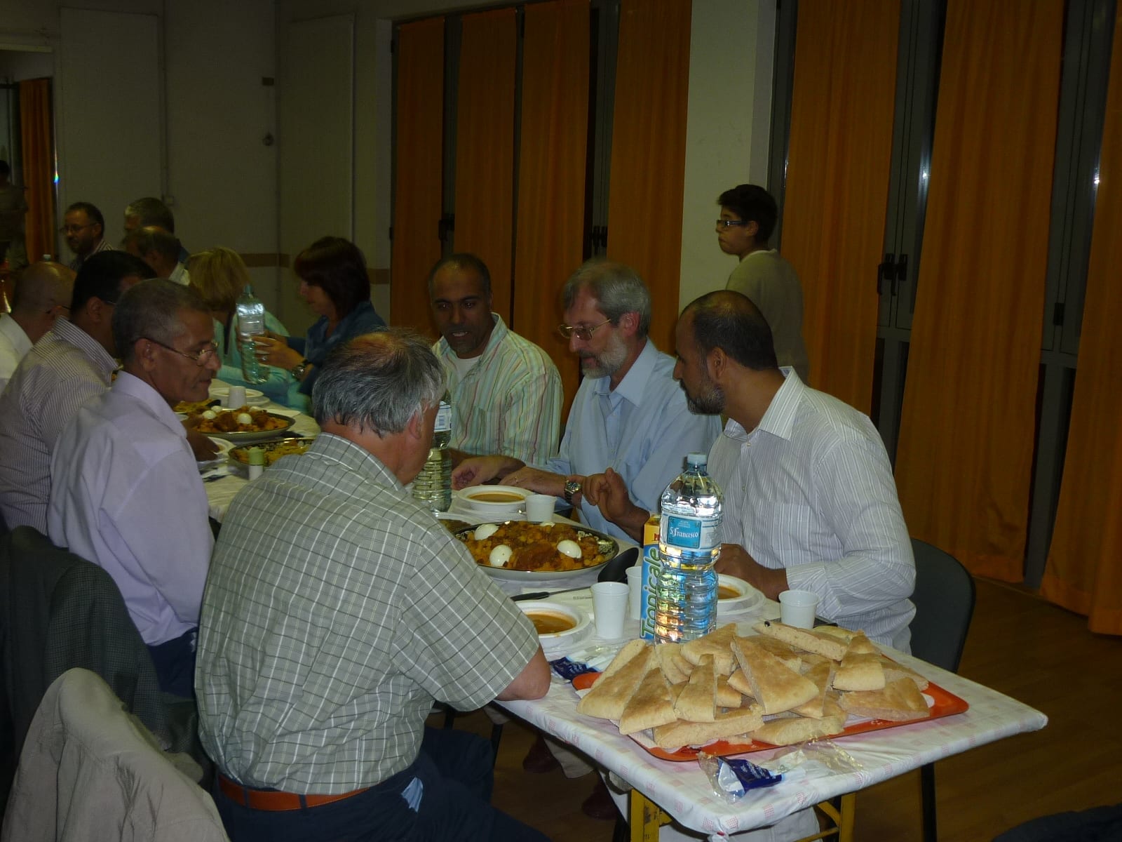 Ramadan: prevosto e sindaco a cena al centro islamico