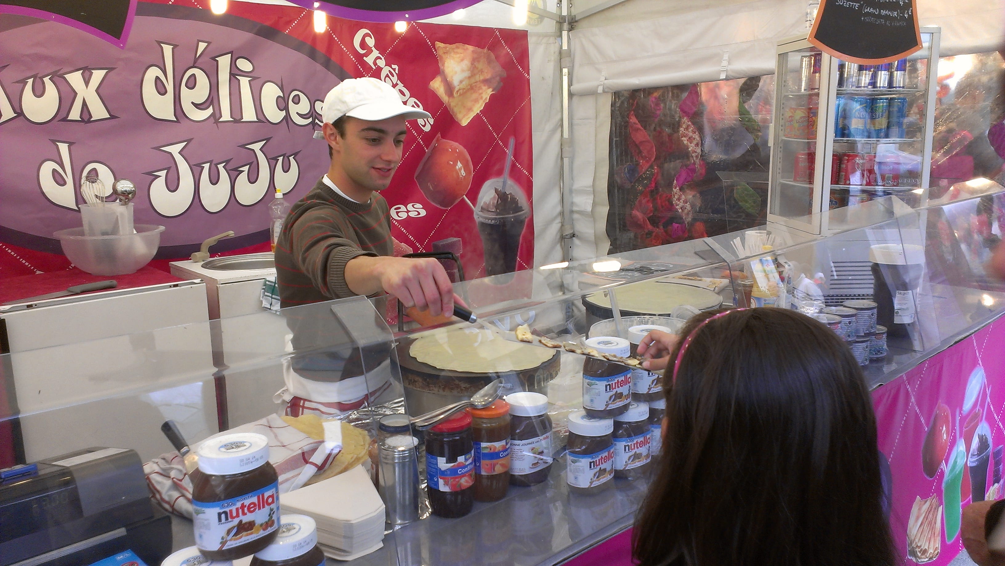 Dalle ostriche alla lavanda: la Francia tenta i saronnesi in piazza