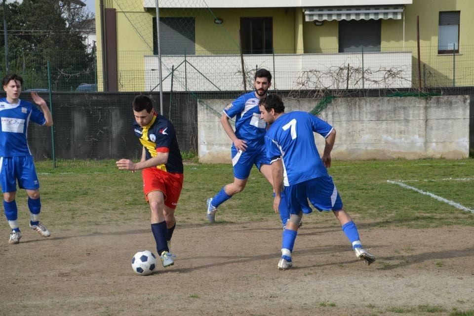 Calcio Csi: Bolgiani e Di Virgilio trascinano il Lokomotiv contro Lazzate