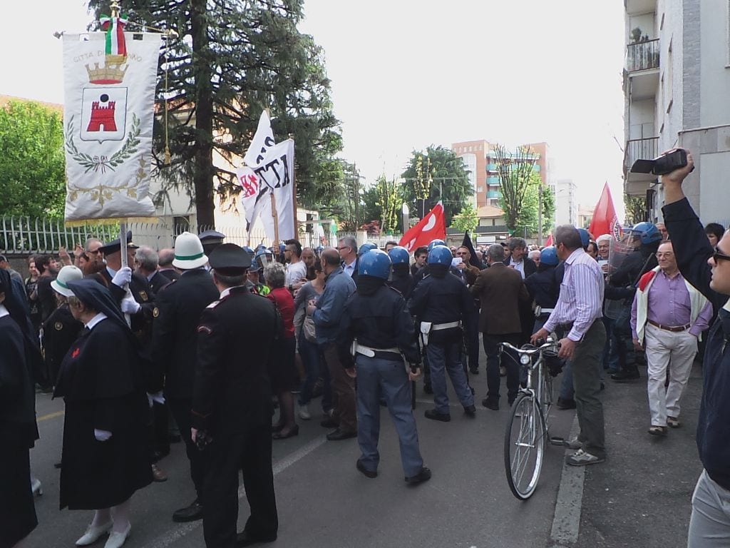 Antifascisti: corteo contro “l’ultimo nefasto 25 aprile”