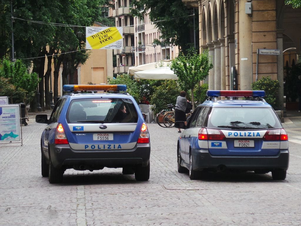Operai comunale arrestato davanti al magazzino di via Milano