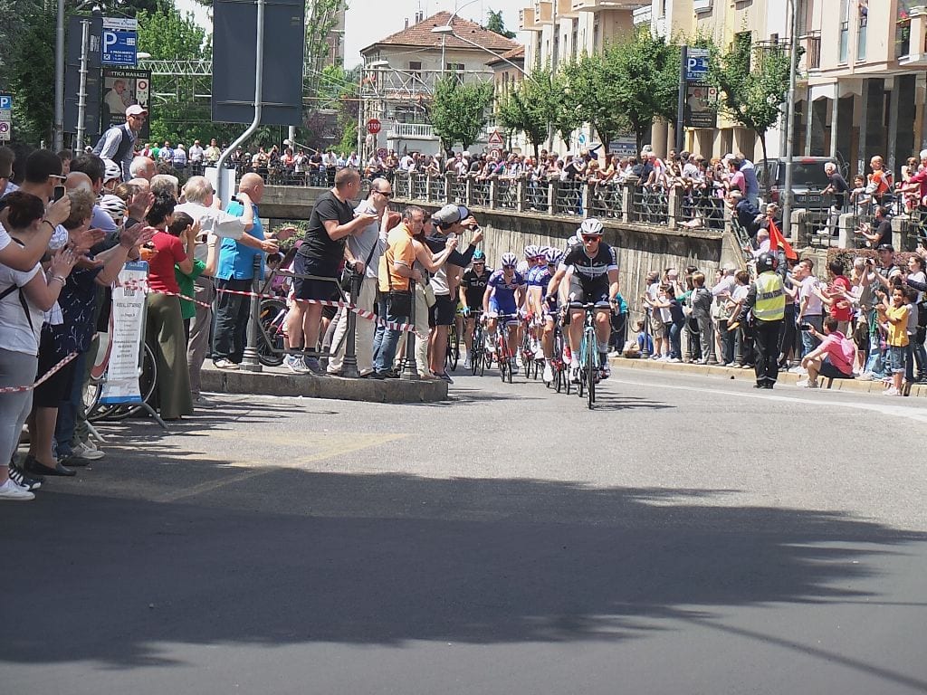 Ciclismo, quest’anno il Giro d’Italia ripassa da Saronno