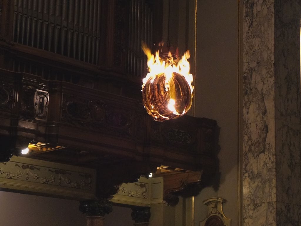 San Giacomo: l’incendio del pallone riscoprendo un tesoro saronnese