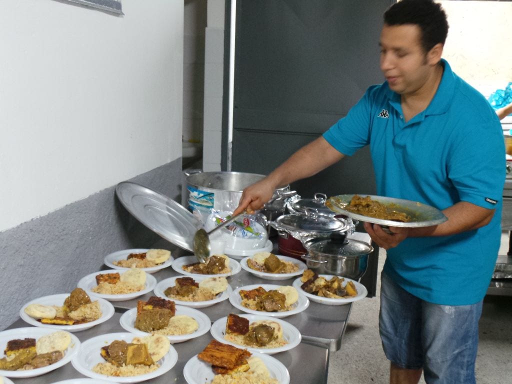 Cena al centro islamico: sforato il muro delle 400 prenotazioni