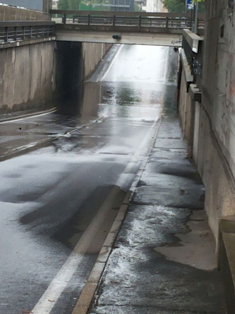 Piove… nuovi guai per il sottopassaggio in via Milano