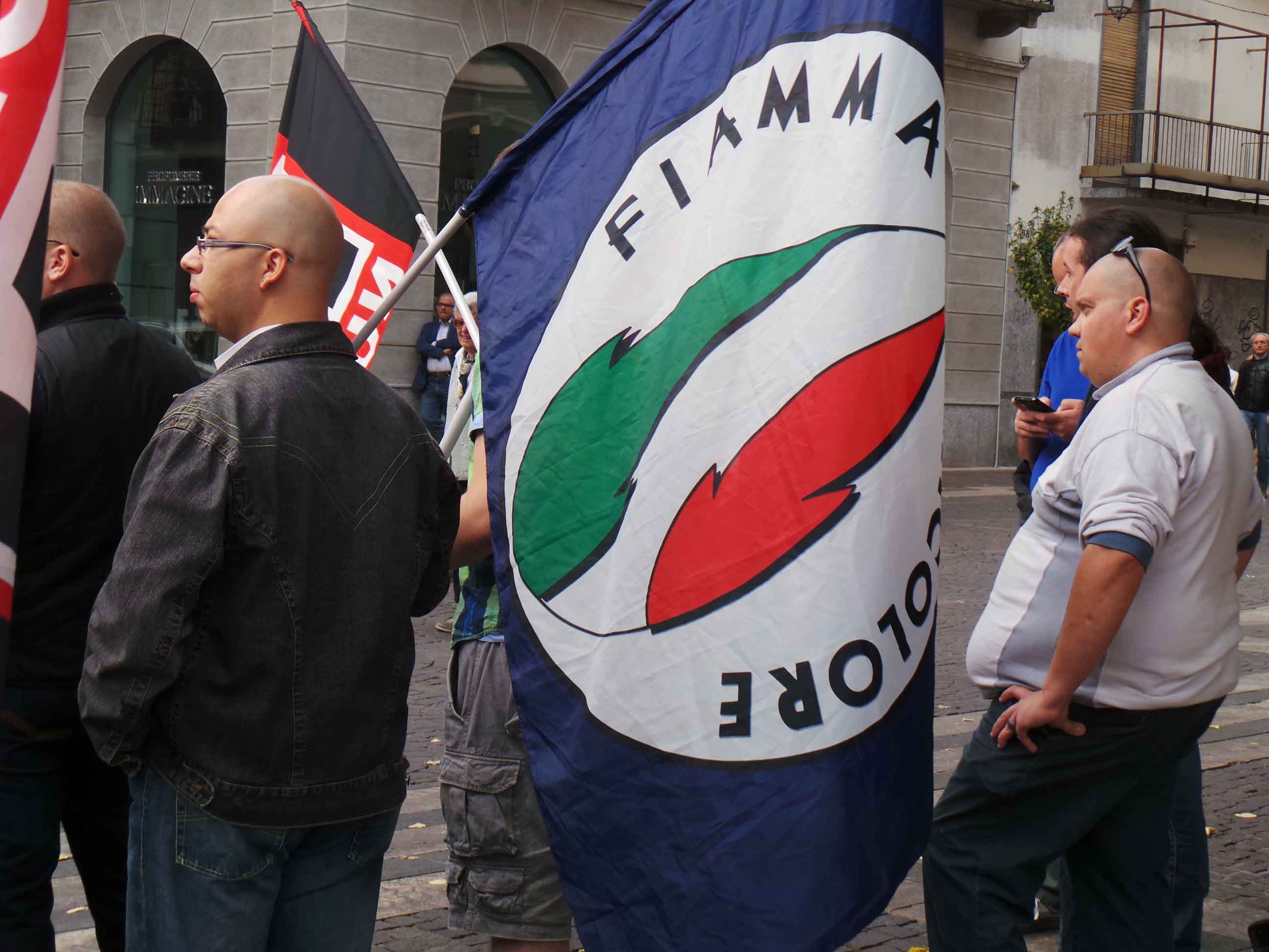 Bernasconi al congresso della Fiamma: “Aiutare gli italiani in difficoltà”