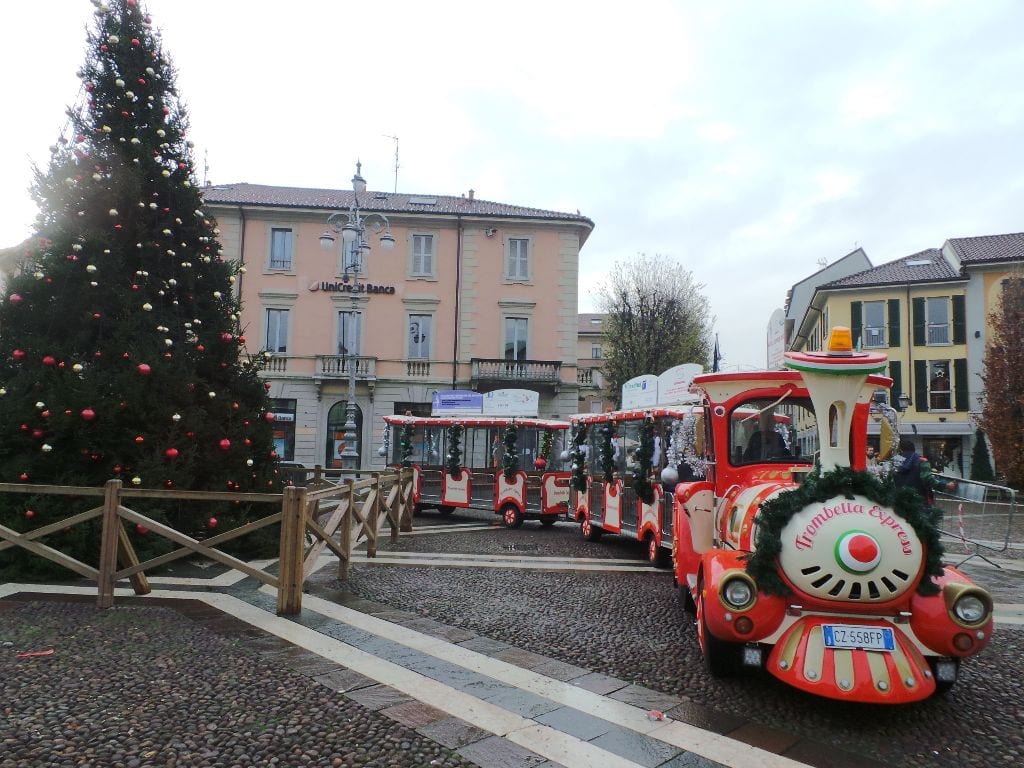 Trenino di Natale da domani a Saronno: orari, percorsi e tutte le info