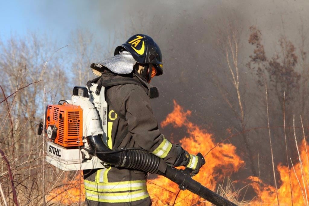 Rischio incendi boschivi: allerta della protezione civile