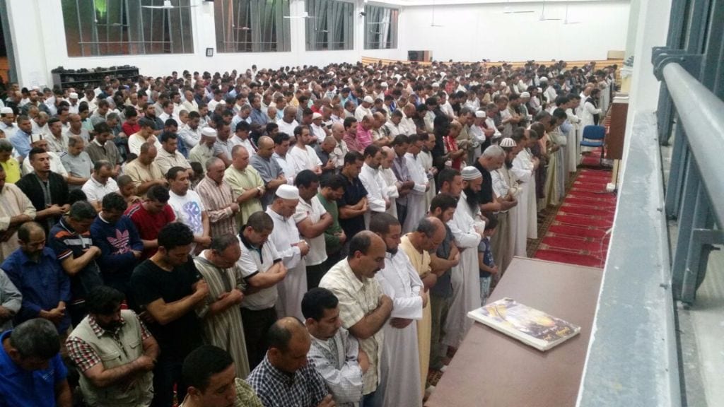 Oltre 700 fedeli per la preghiera di fine Ramadan