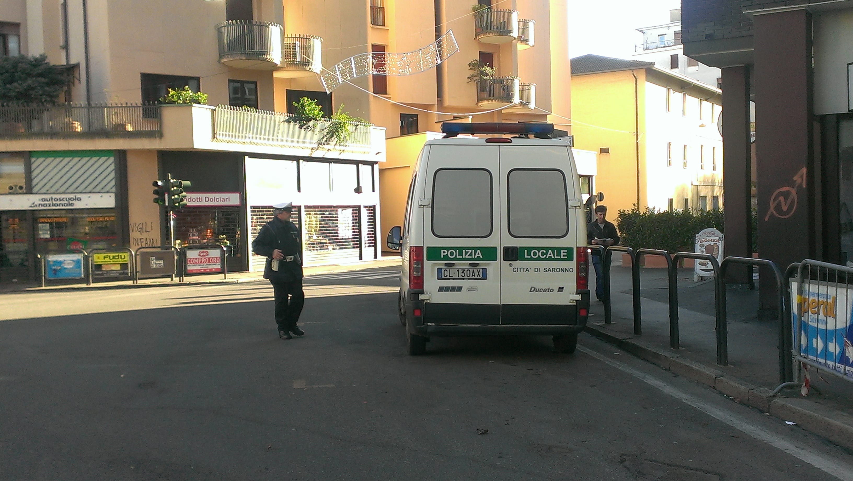 Saronno, scontro auto-moto in via San Giuseppe