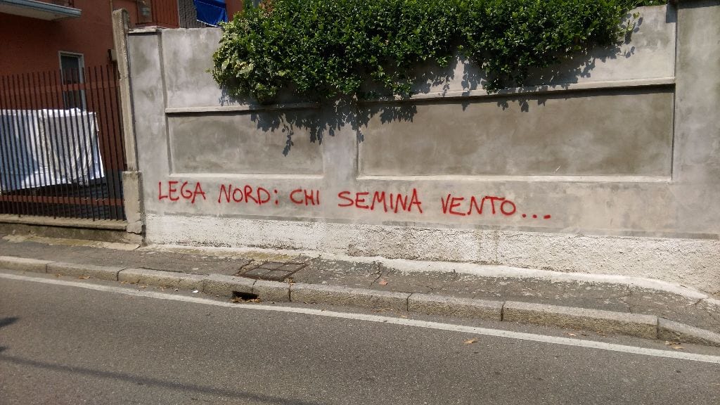 “Chi semina vento…”: writers anarchici contro la Lega Nord
