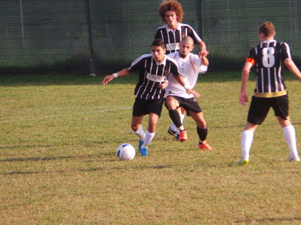 Calcio juniores, recupero: Fbc Saronno al Matteotti contro Gorla, Robur a Induno