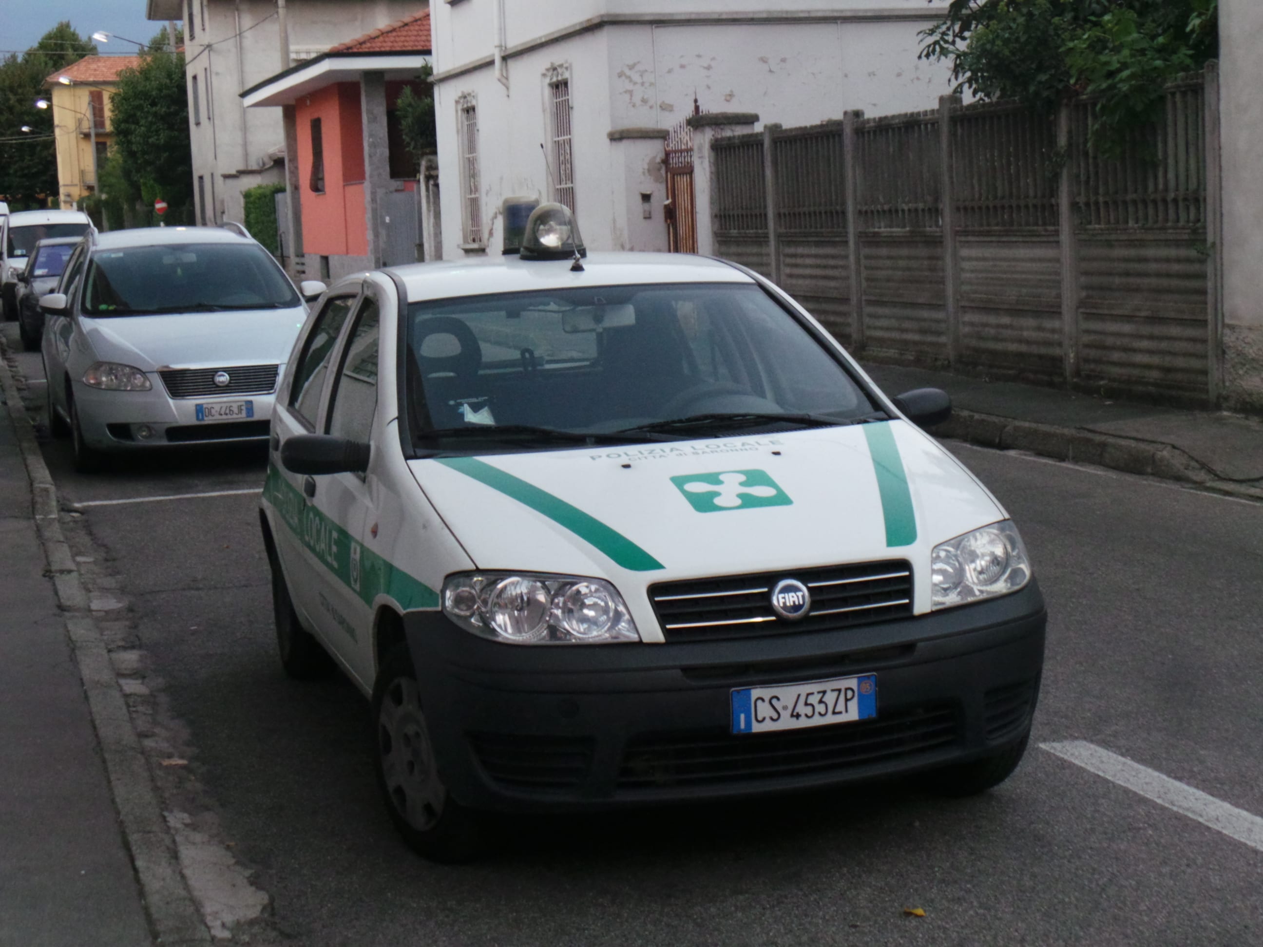 Raffica di incidenti nel Saronnese: cinque feriti