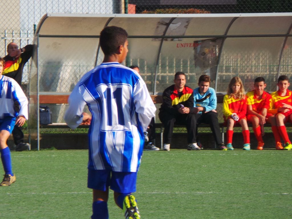 Calcio Pulcini: gli avversari del Fbc Saronno si tolgono un gol da soli,”esempio di sportività”