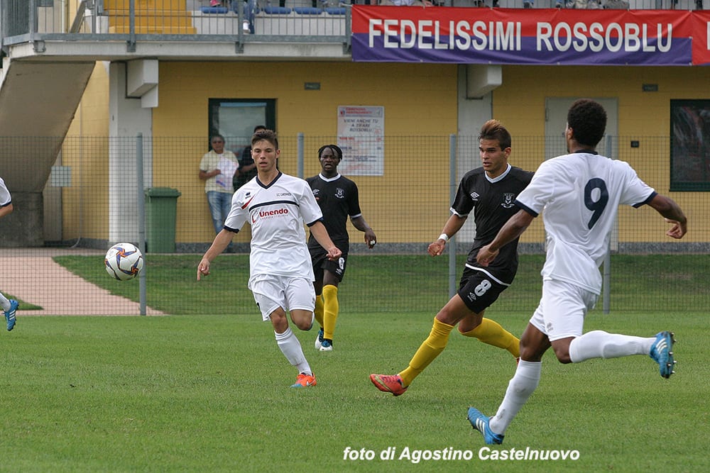 Calcio serie D: Caronnese anticipa con la Fezzanese, arbitro Turchet di Pordenone