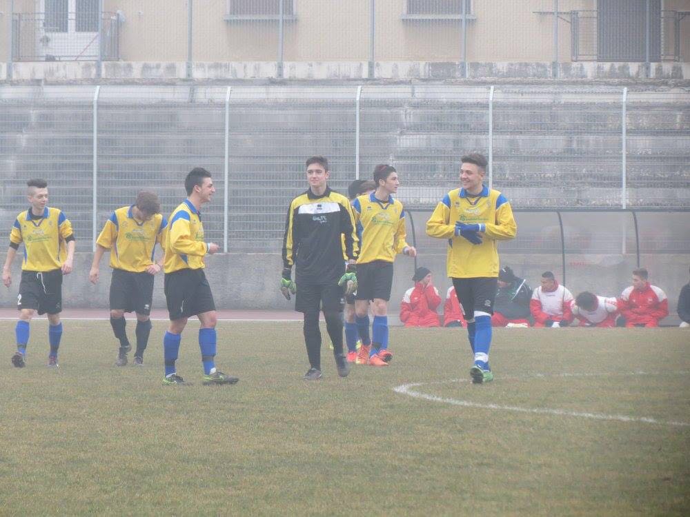 Calcio juniores: Airaghi, Raspa e Re regalano una preziosa vittoria alla Saronno Robur