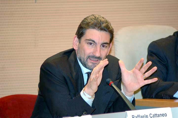 Fondazione Molina diserta la Regione, Raffaele Cattaneo infuriato