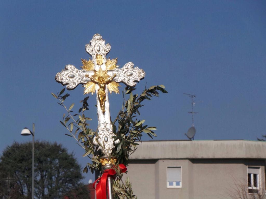 Domani la domenica delle Palme: in Cassina ulivo “made in Saronno”