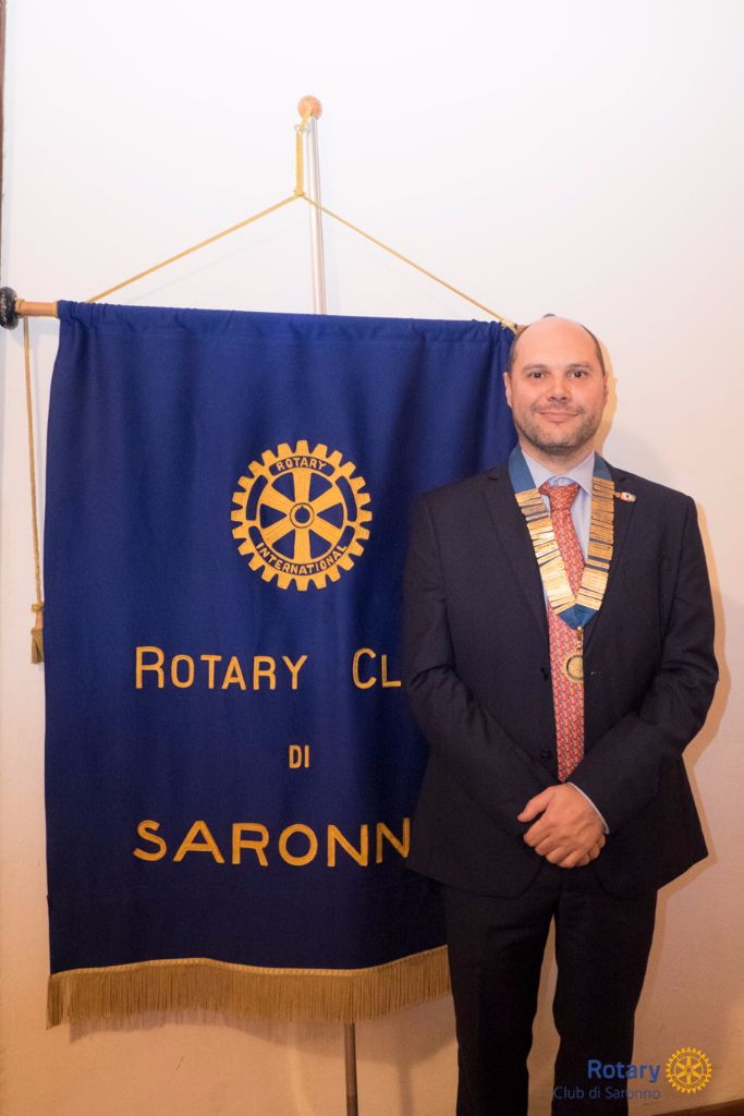 Rotary premia 9 studenti meritevoli. Uno per ogni istituto