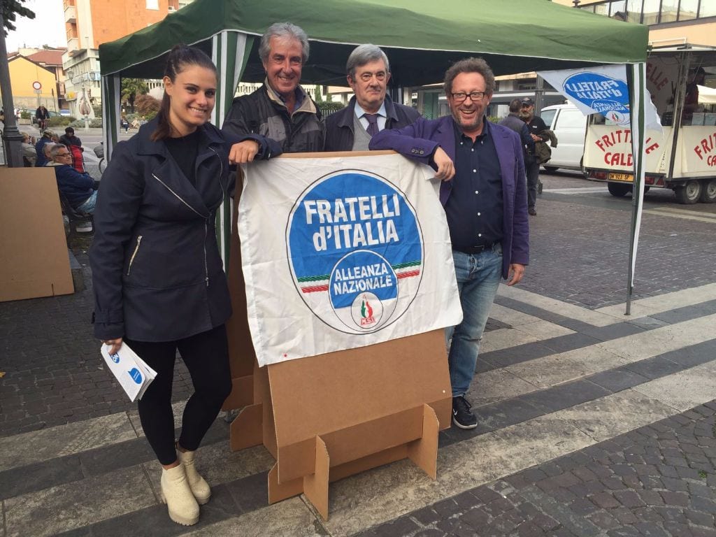 Fratelli d’Italia in piazza: votate no al referendum