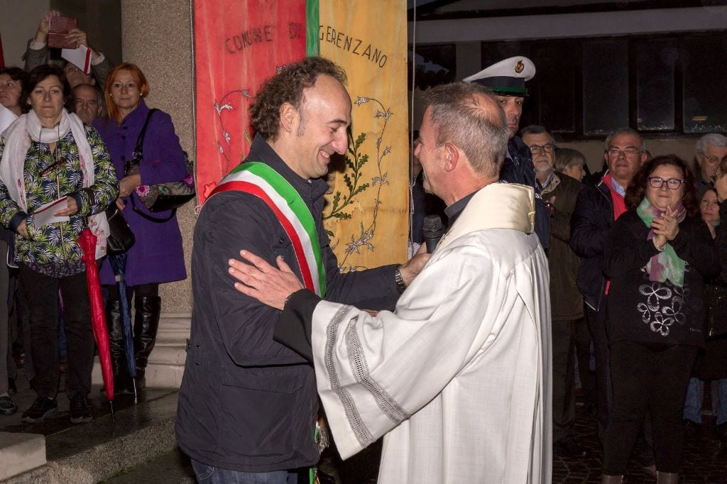 Gerenzano accoglie il nuovo parroco: benvenuto don Franco