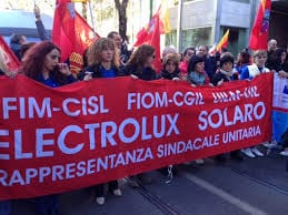 Electrolux: solidarietà rinnovata fino al maggio 2018, ma gli stipendi calano