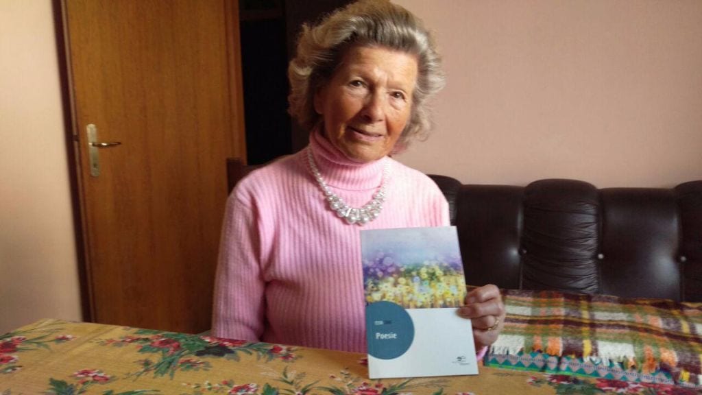 Elsa Zani, poetessa 89enne che racconta la Regina Pacis