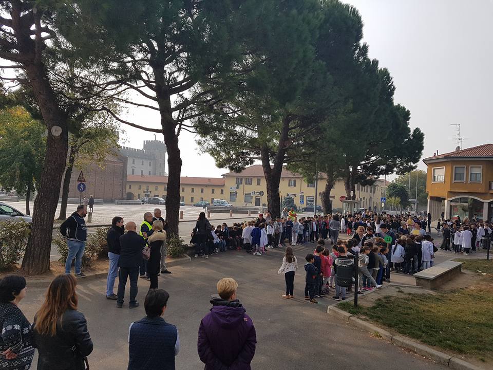 Cislago, prova di evacuazione alla scuola Mazzini