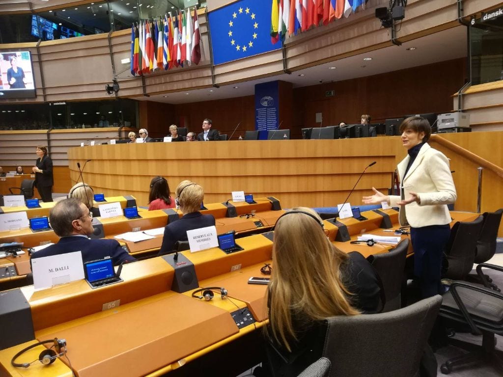 Comi: “Parlamento europeo contro le discriminazioni ma bisogna fare di più”