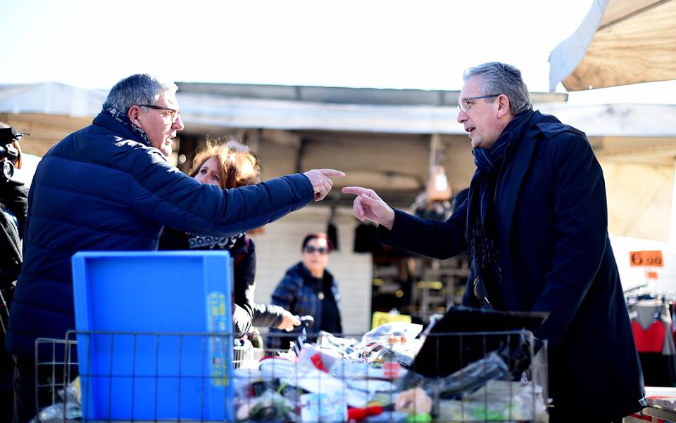 Elezioni: Gianfranco Librandi in visita al mercato di Limbiate