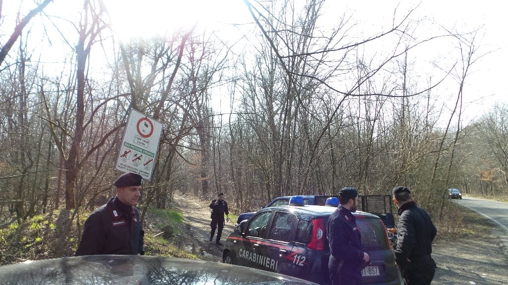 Droga nei boschi, i carabinieri di Saronno setacciano il Parco Pineta