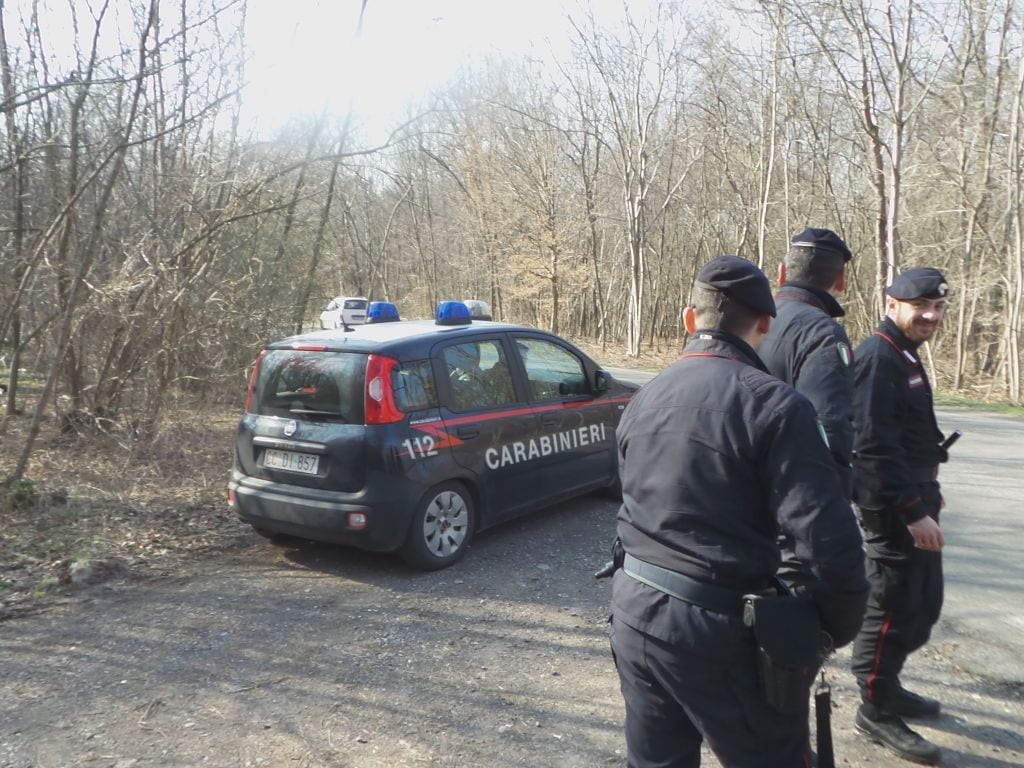 Sparatoria nelle Groane fra Solaro e Cesate, un ferito: le indagini dei carabinieri