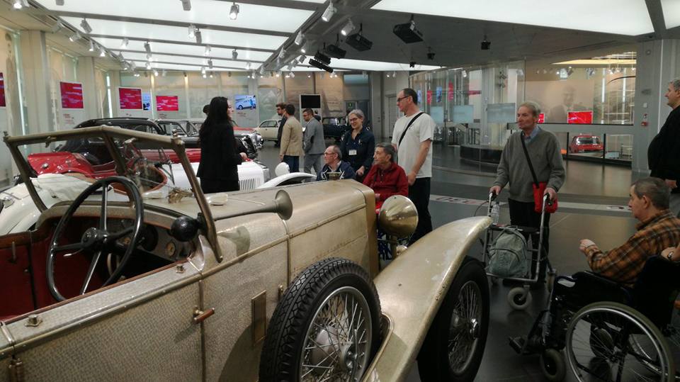 Gli anziani della Focris visita il museo Alfa Romeo
