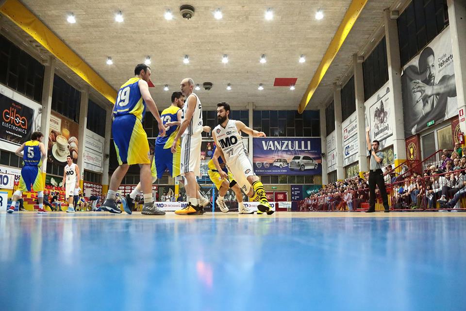 Basket, serie C Gold finali: Vigevano- Saronno, diretta