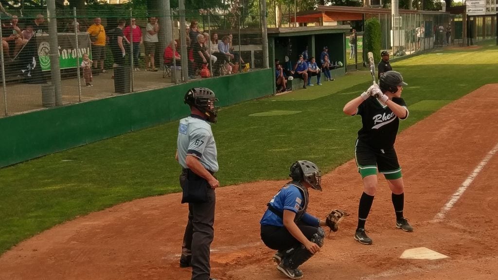 Softball, torna la serie A1 col derby Saronno-Caronno