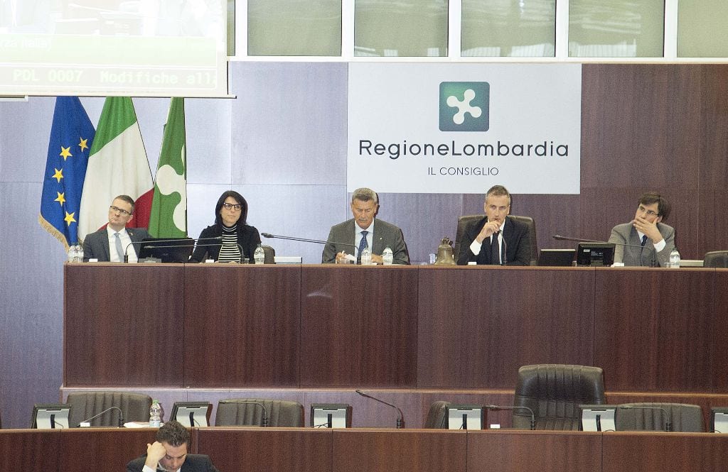 Francesca Brianza “spiega” il bilancio del consiglio regionale. “Lombardia virtuosa”