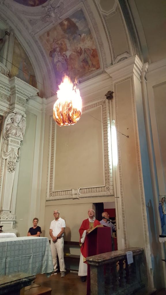 San Giacomo: offerte per i bisognosi e incendio del pallone