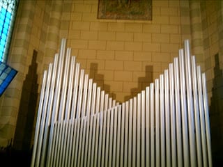 L’organo torna a suonare dopo la manutenzione sostenuta dai fedeli