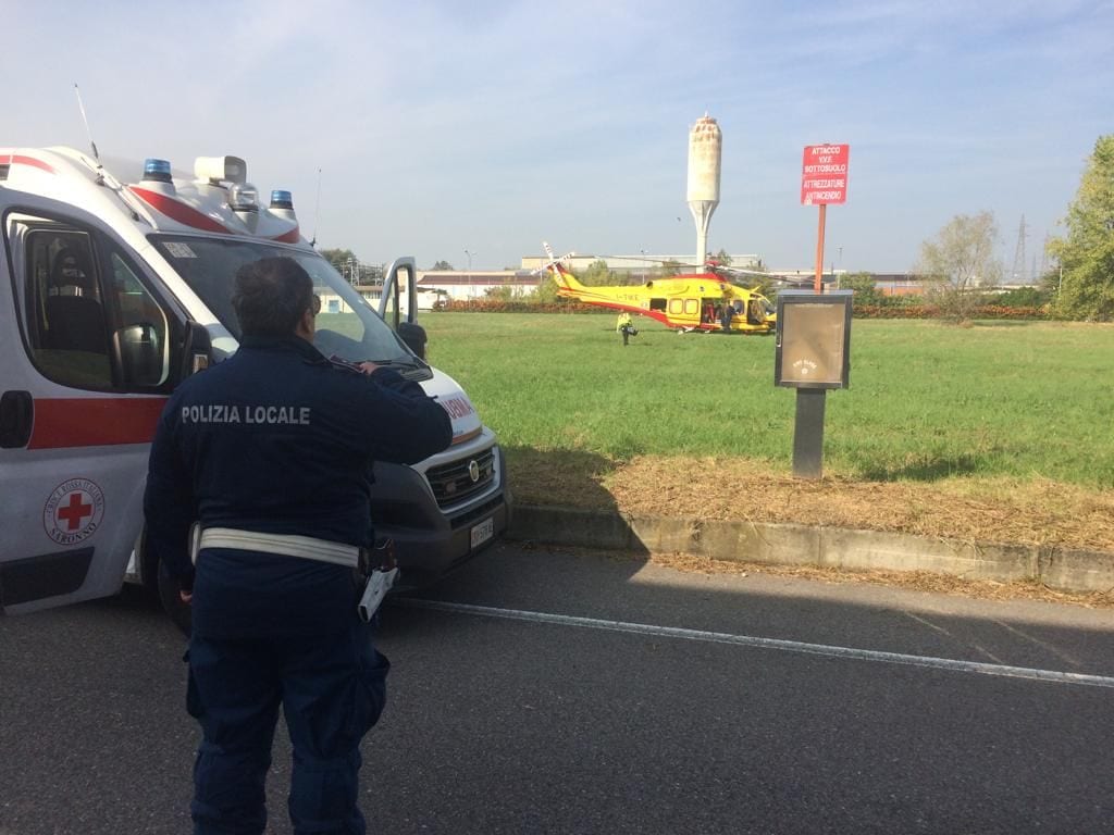 Incidente sulla strada per la partita dei baby Universal Solaro: due feriti, uno va a Bergamo con l’elisoccorso