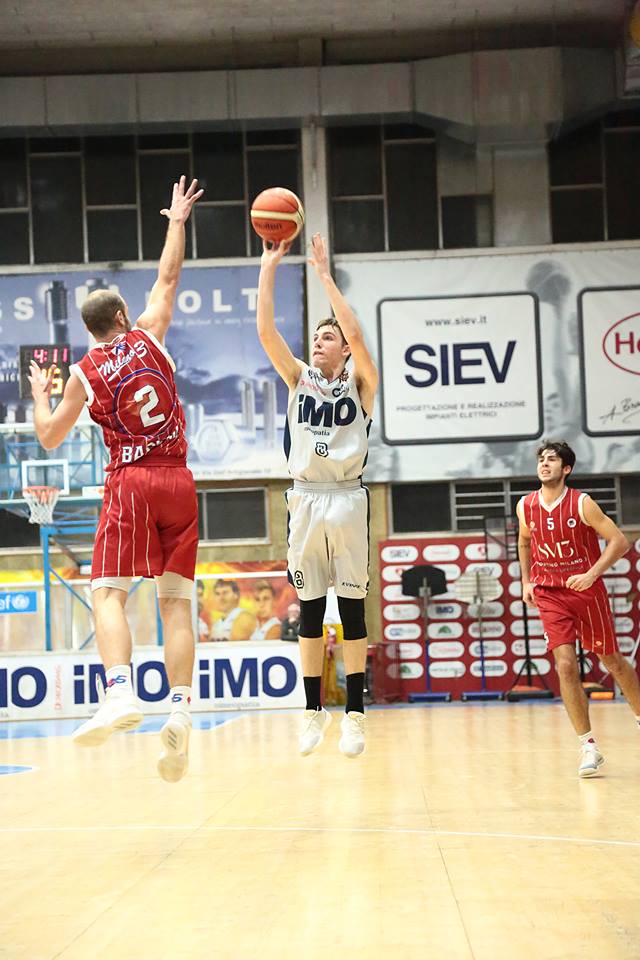 Basket C Gold: Imo Saronno corsara, Cistellum battuta