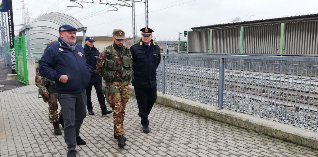Saronno-Seregno: soldati sui treni? Lo chiede De Corato