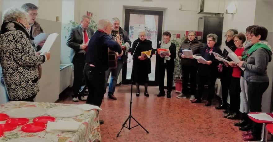 Limbiate, il direttivo Anpi limbiatese festeggia il Natale con i canti partigiani