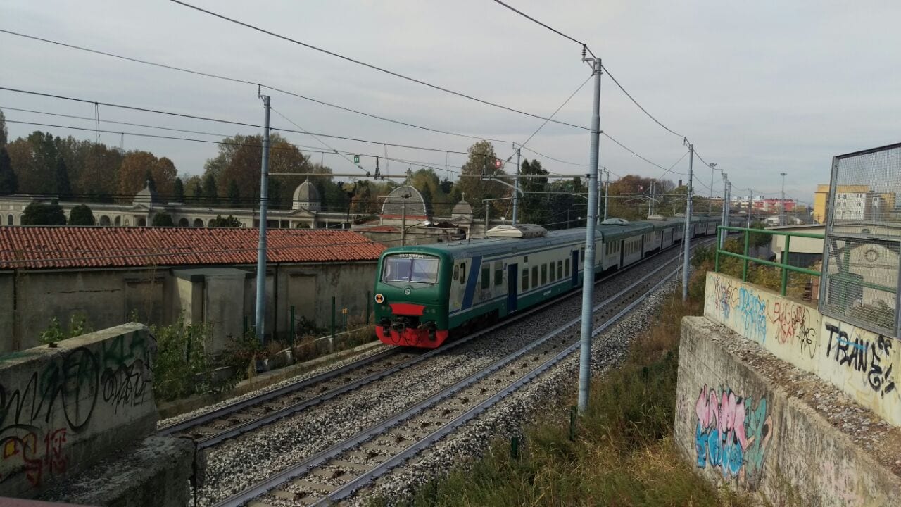 Ferrovia Saronno-Seregno, mattina di ritardi e cancellazioni per vandalismi