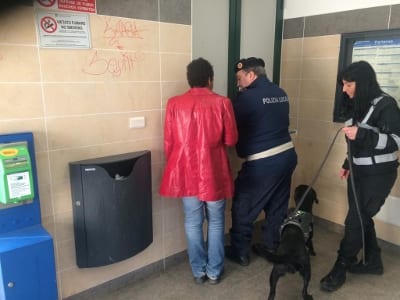 Saronno-Seregno: stazione e dintorni, iniziati i controlli col cane antidroga