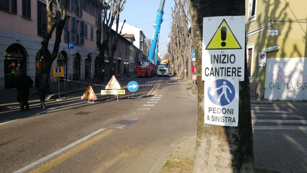 Caos in via Roma: traffico in tilt per un cantiere